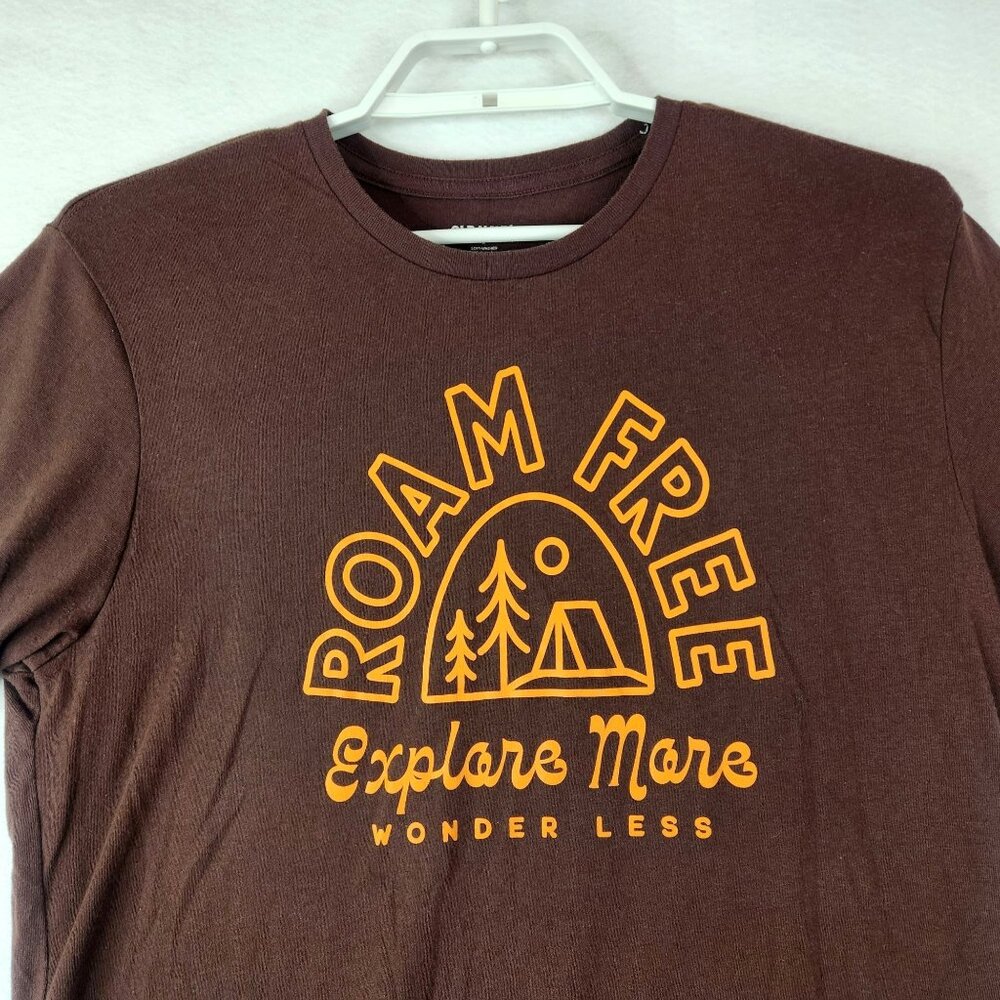 Old Navy Mens T Shirt Large Brown Soft Washed Short Sleeve Crew Neck Roam Free